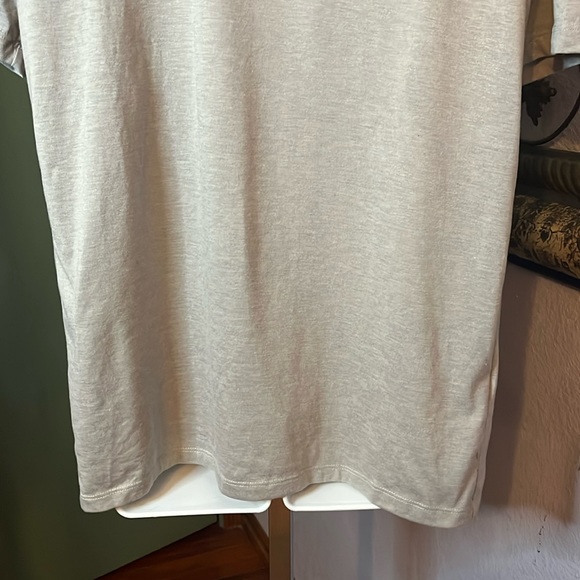 Essential Men’s Addis Aeroready grey T-shirt Sz M - Picture 4 of 11